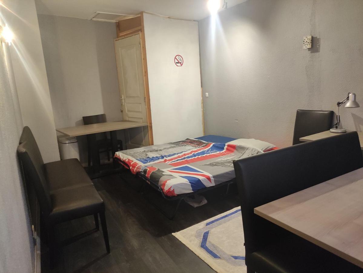 Bar Times Square Hotel Vienne  Ngoại thất bức ảnh