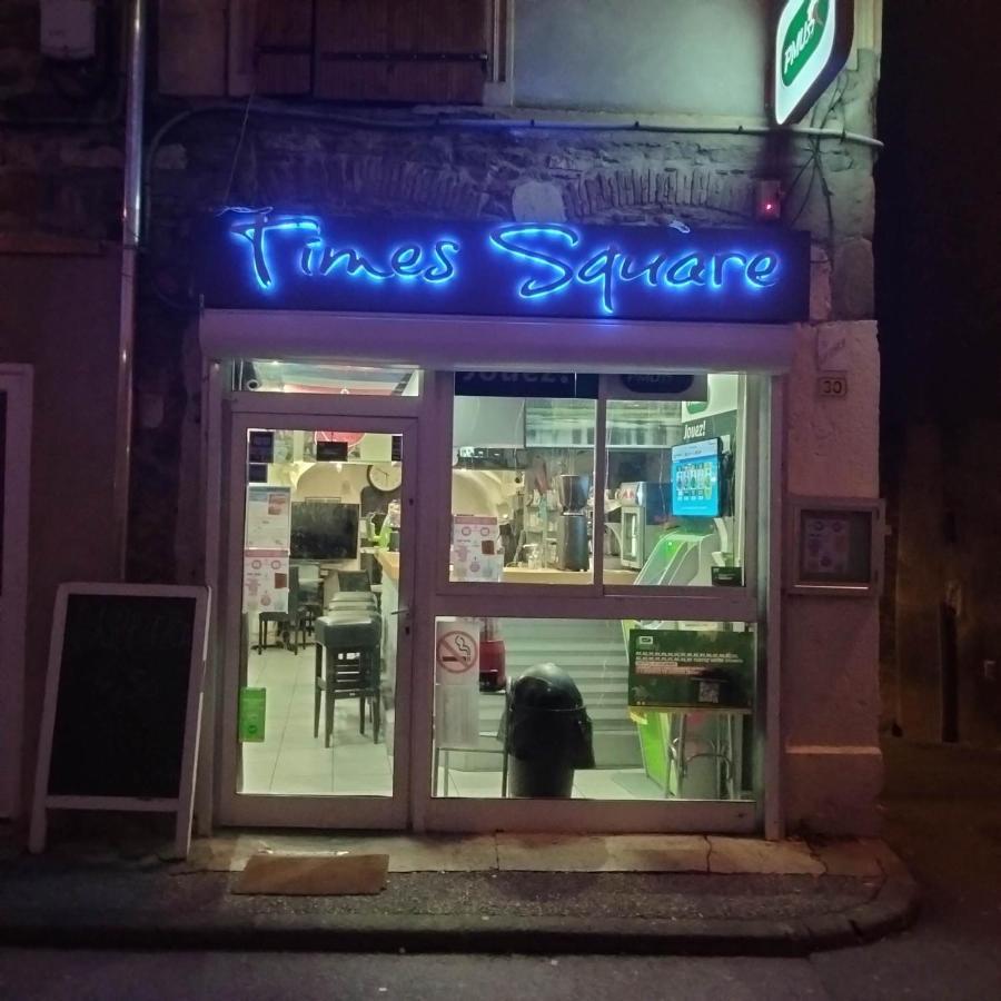 Bar Times Square Hotel Vienne  Ngoại thất bức ảnh